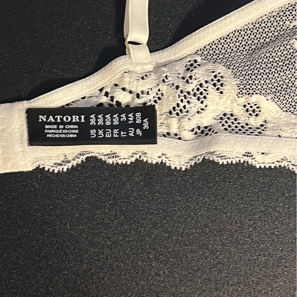 NWOT Natori White Lace Trim Bra - Picture 3 of 3